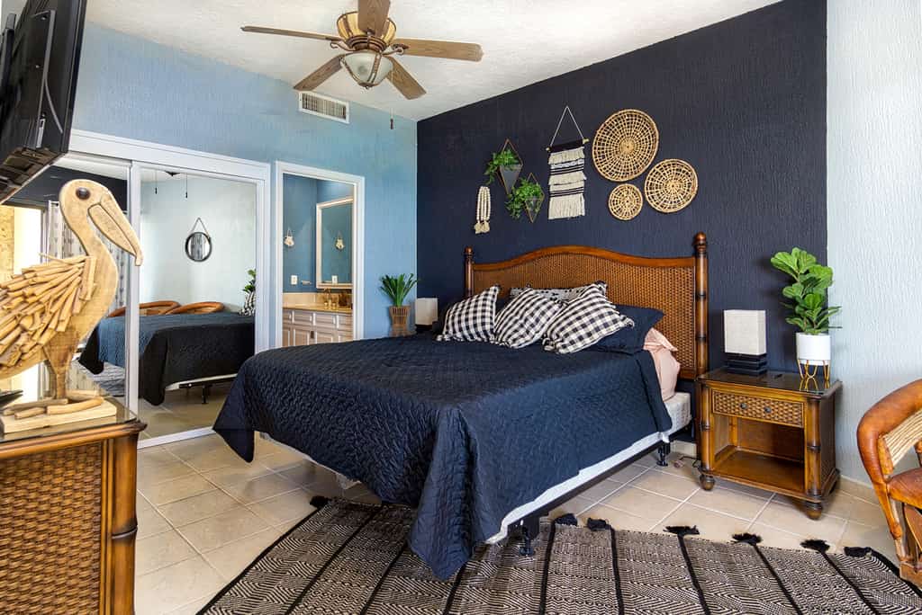 Sonoran Sea East 904 Quaint Cozy and Comfy Ocean View Condo