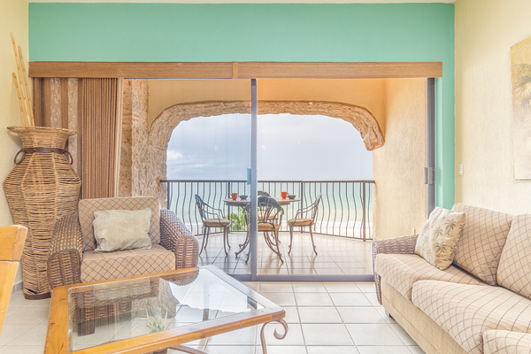 Sonoran Sea E-511 Seascape Retreat Sophisticated Oceanfront Condo