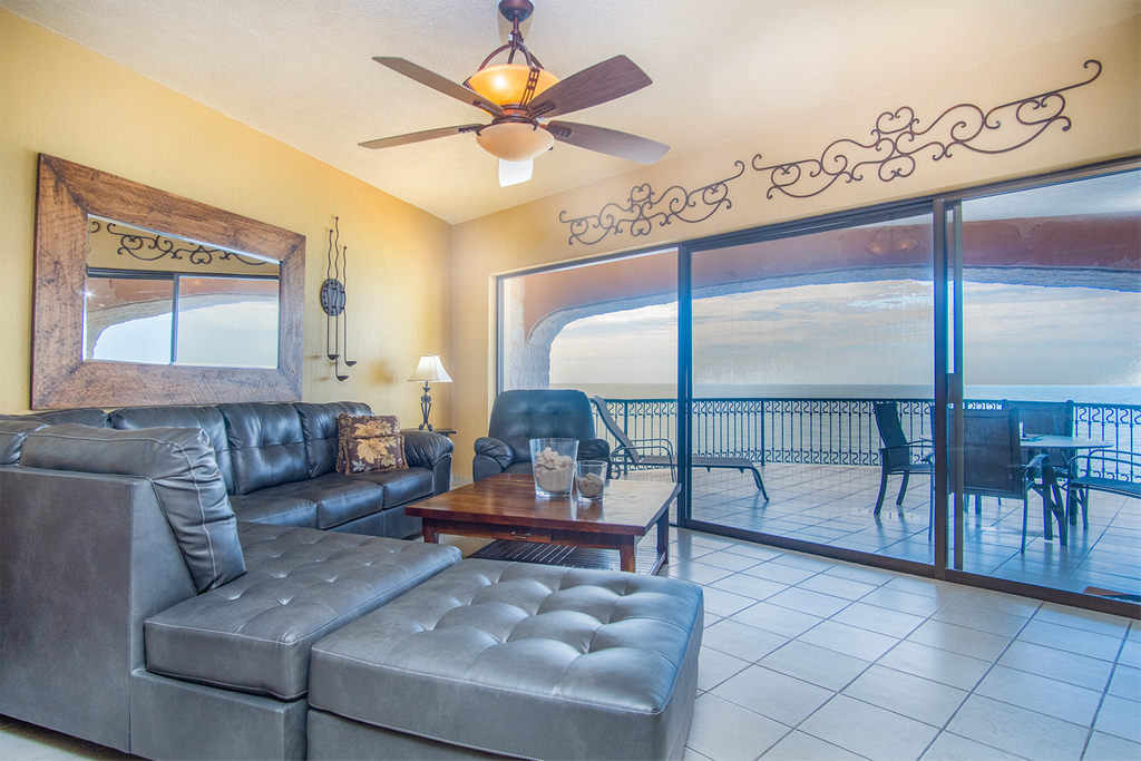 Sonoran Sea W-501 Down By The Sea Wonderful and Spacious Oceanfront