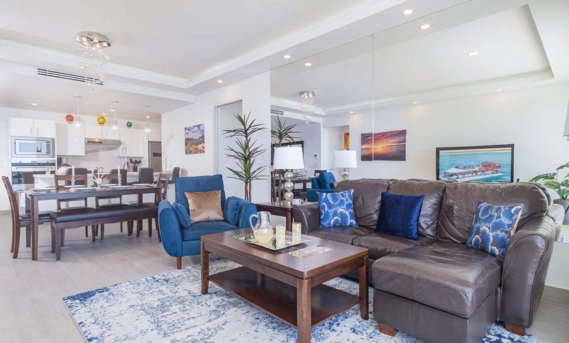 Splash in The New Lazy River/Stay in Modern Luxury Encantamae C 402