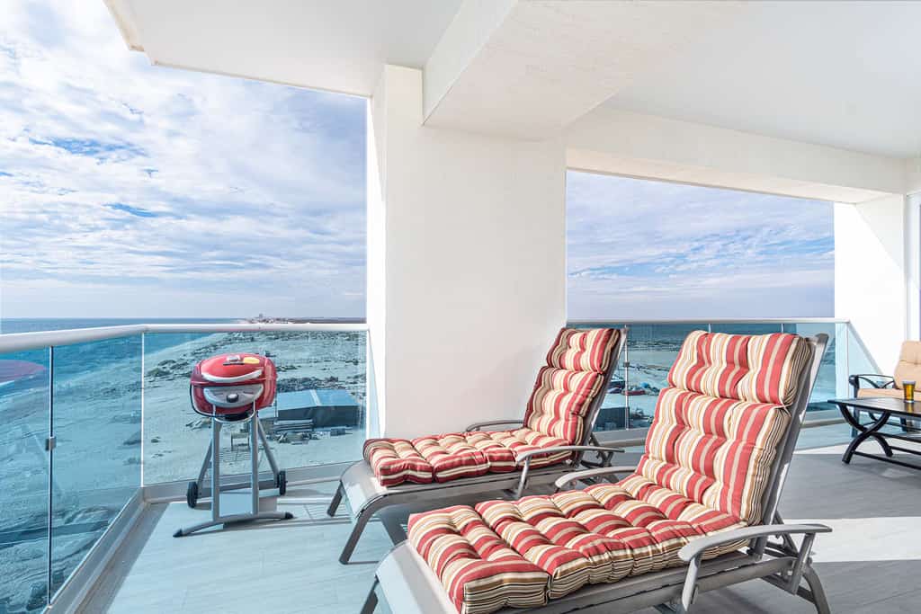 Family Paradise! 3 bedroom Corner Condominium Beach Front Encantame C-701