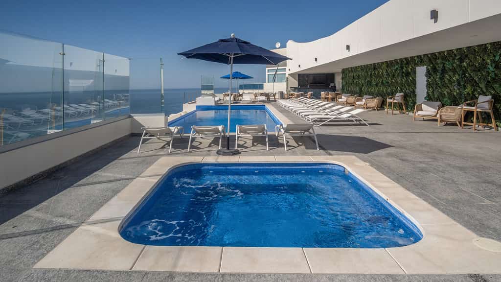Splash in New Lazy River/Stay in Modern Luxury Encantame C-705