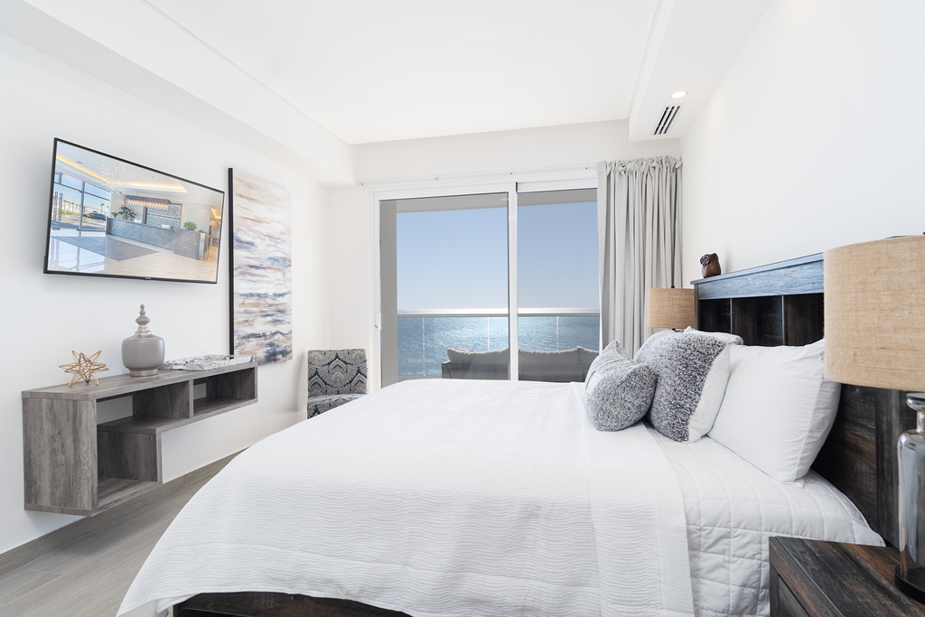 Amazing 2 bedroom Beach Front Condominium at Encantame C1102