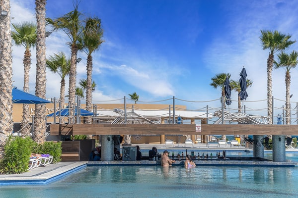 Amazing 2 bedroom Beach Front Condominium at Encantame C1102
