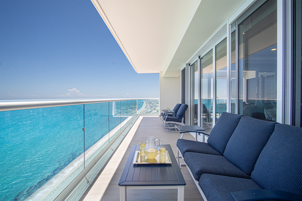 Encantame Towers Velero 2101
