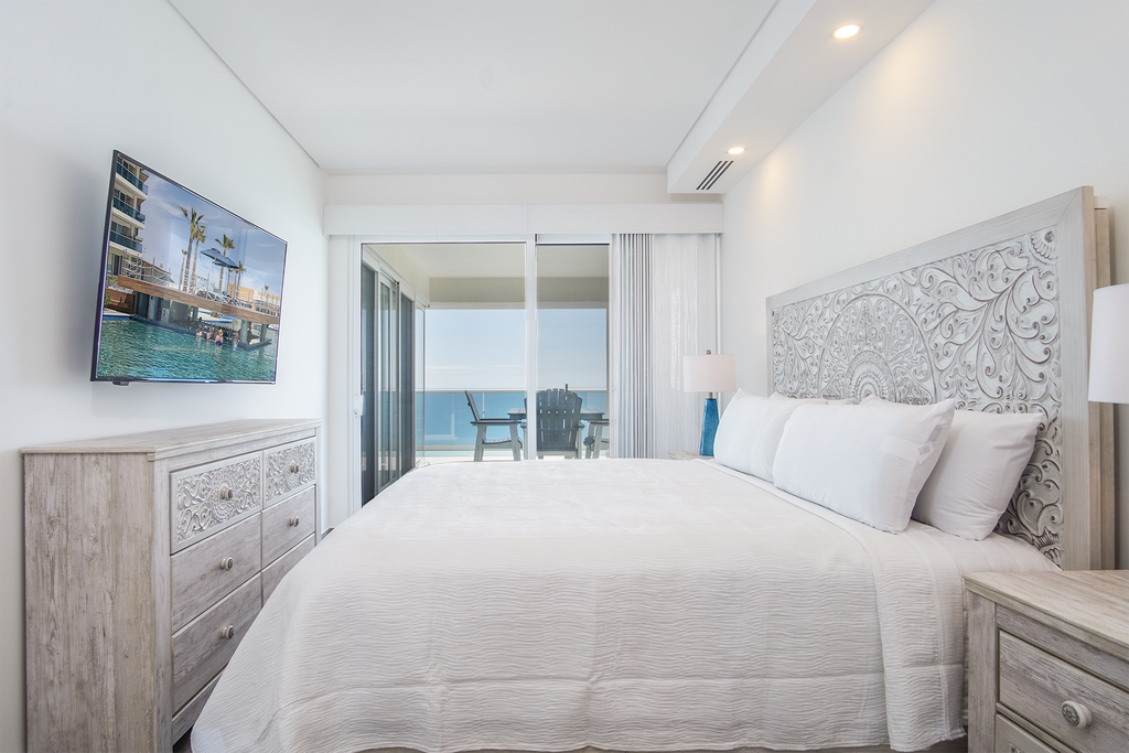 Breathtaking 3 bedroom condo Encantame Towers Velero 1801