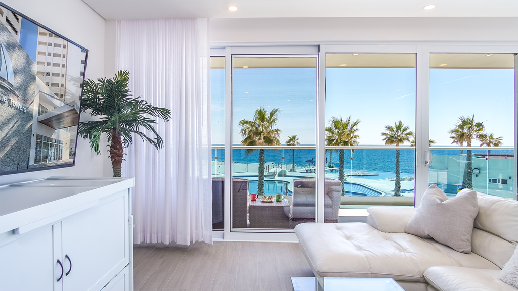Breathtaking 2 bedroom condominium (E205)