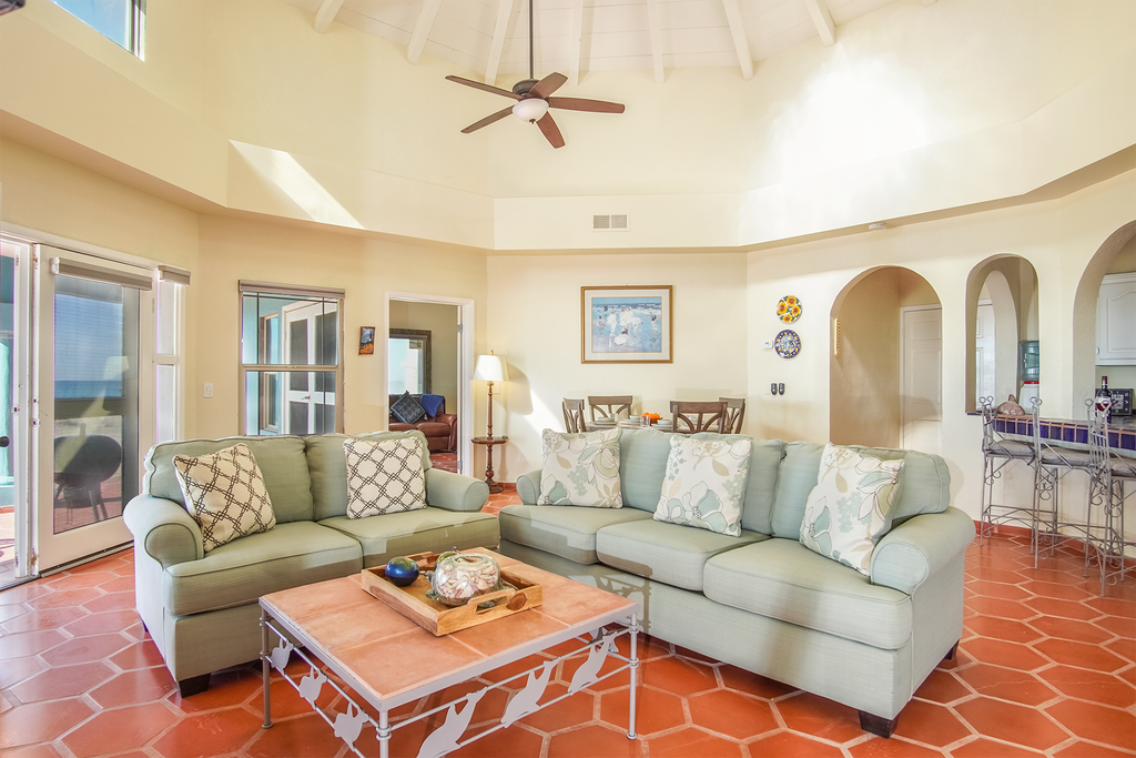 LItalien Oceanfront Home at Playa Dorada