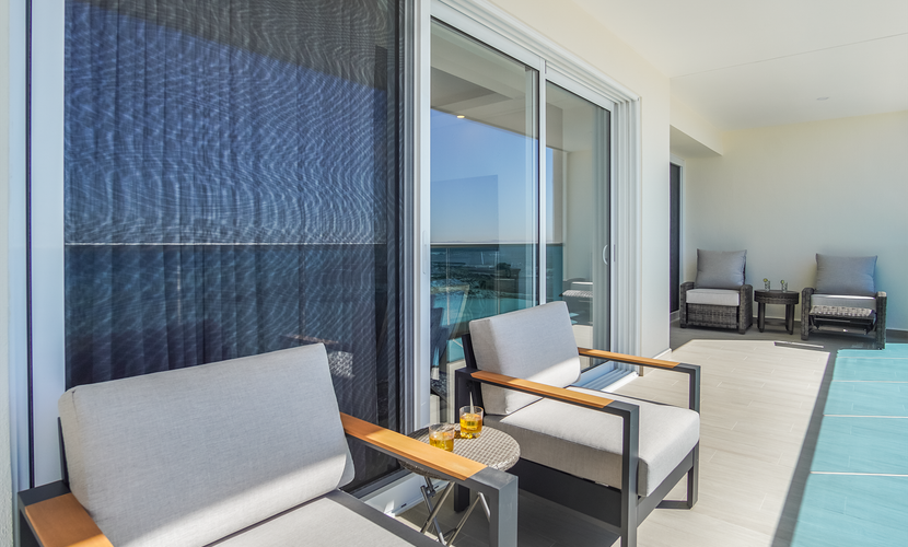 Looking for the perfect scape from the city? Peaceful 2 bedroom condo Verano 804