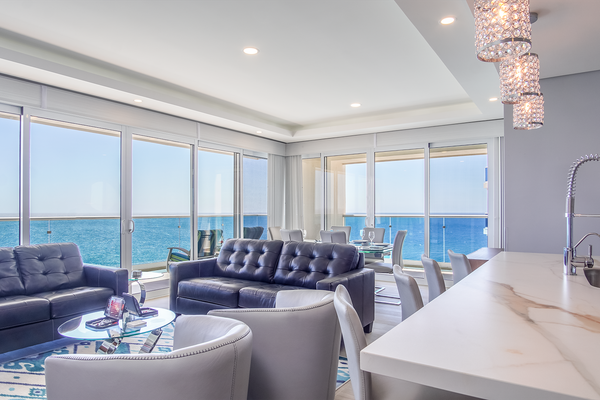 Spectacular Ocean View Condo Verano 2205 Encantame Towers