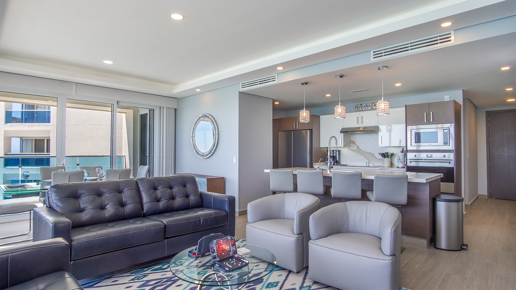 Spectacular Ocean View Condo Verano 2205 Encantame Towers