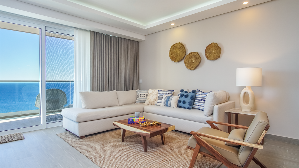 Panoramic And Immersive Water View 2 bedroom E2002