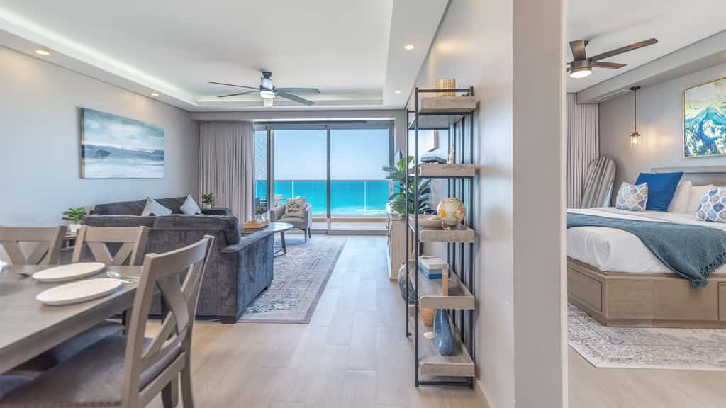 Waterfront Getaway 2 Bedroom Condo W1102