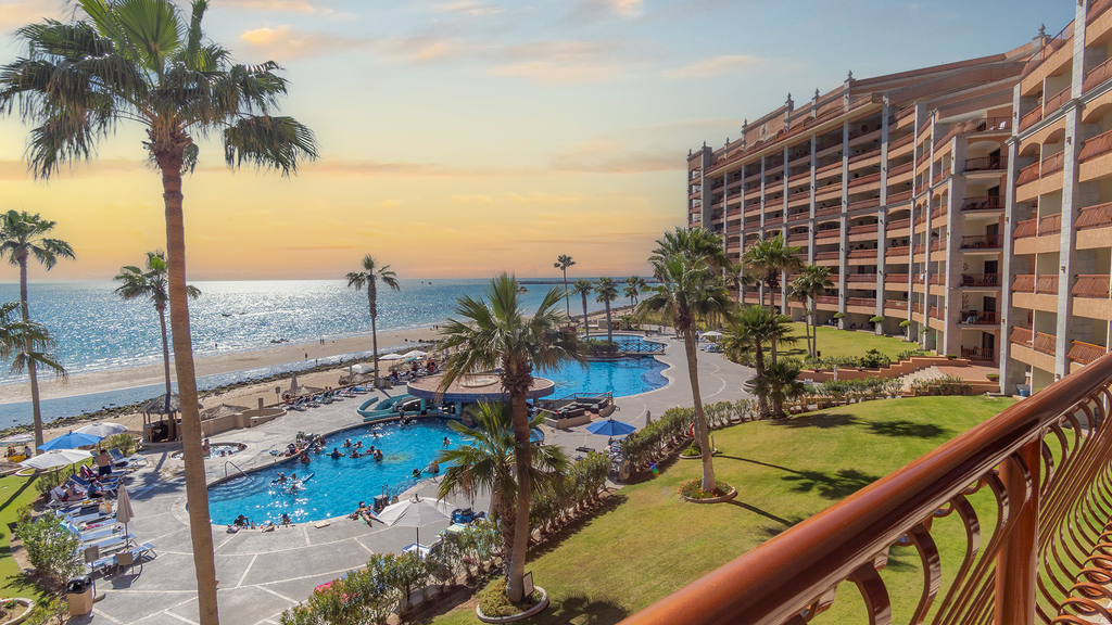 Sonoran Sun SE 306: Stunning Oceanfront Gem with Breathtaking Views