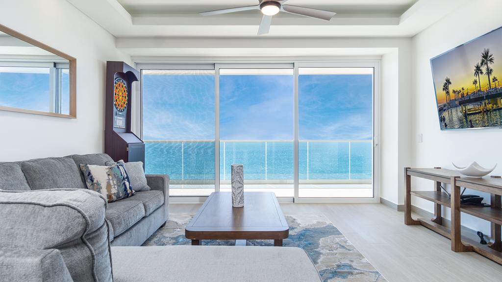 New and Amazing 2 bedroom Beach Front Encantame Velero-602