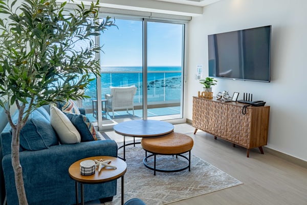All About The Beach!! 1 bedroom condo at Encantame Towers W503