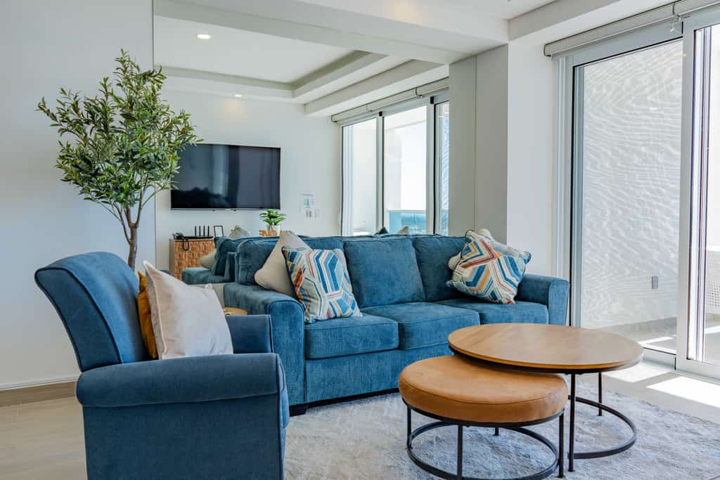 All About The Beach!! 1 bedroom condo at Encantame Towers W503