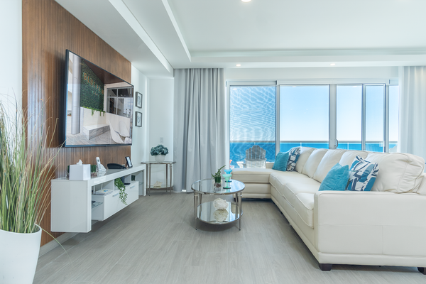 Impressive & beautiful 3 bedroom unit Ocean Front Encantame Velero-2301