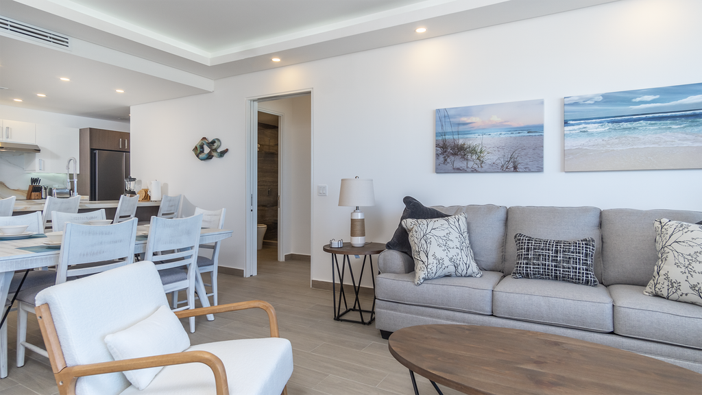 Beach Getaway 2 Bedroom Condo W802