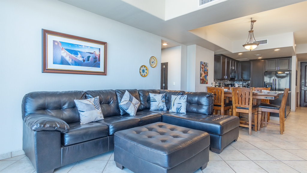 Las Palomas 3 BR 2 BA Topaz 801