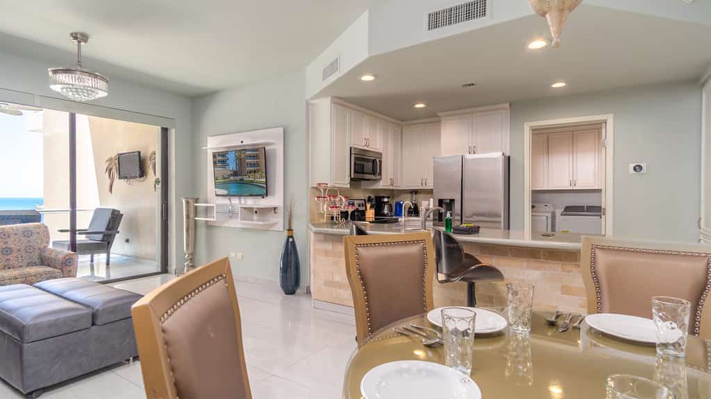 Las Palomas Opalo 502 Exceptional Oceanview 1BR 1BA Unit
