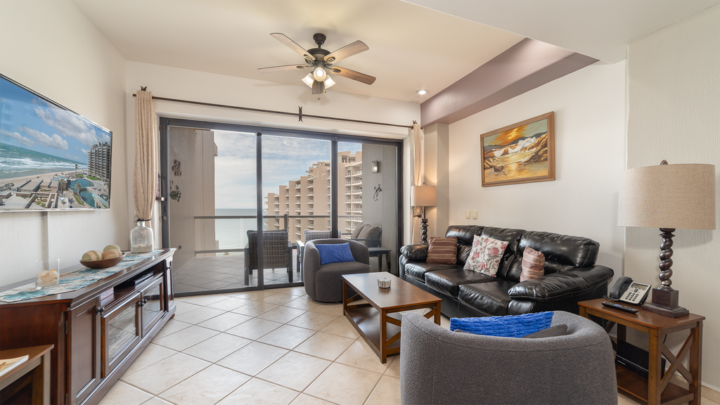 Las Palomas Phase I Topaz 706 Exceptional OceanView Unit
