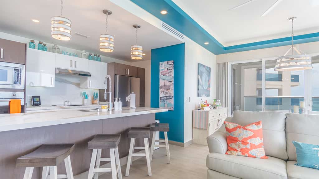Luxury modern condo at Encantame Towers W1405