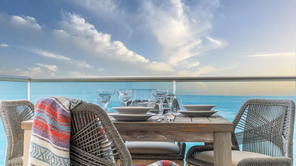 Luxury modern condo at Encantame Towers W 1905