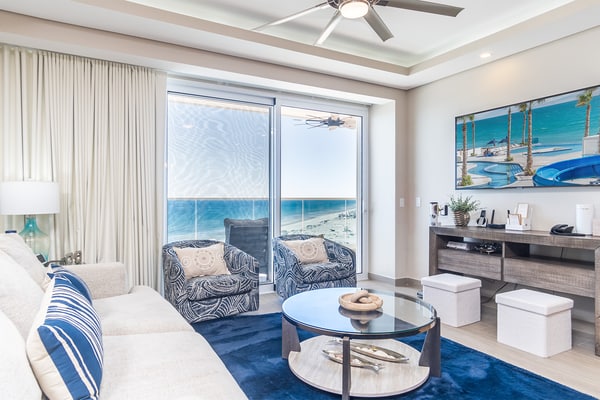 Waterfront Getaway 2 Bedroom Condo W704