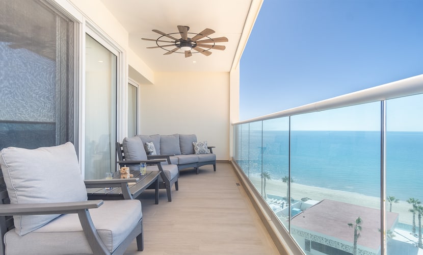 Waterfront Getaway 2 Bedroom Condo W704