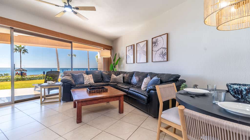 SE108 Newly Remodeled First-Floor Ocean Front Condo with Prime Location