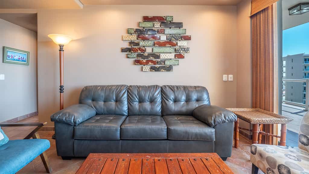 Stunning 3BR 2BA Cristal 1001 @ Las Palomas