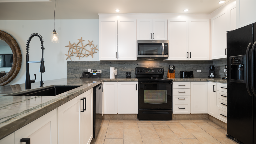 Phase 2 Coronado 104 Stylish Ground-Floor 2BR Steps from Pools, Beach & Las Palomas Fun