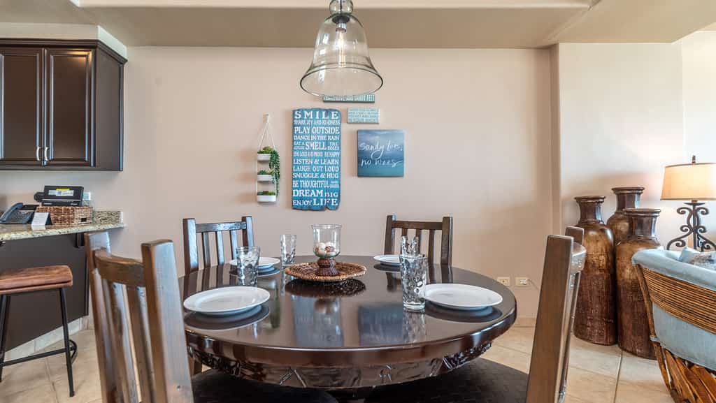 Las Palomas 2BR 2BA Diamante 704