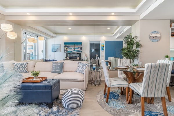 Sublime 1 bedroom condo Encantame Towers Verano 403