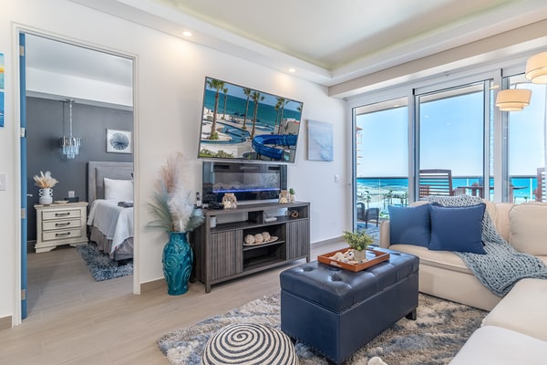Sublime 1 bedroom condo Encantame Towers Verano 403
