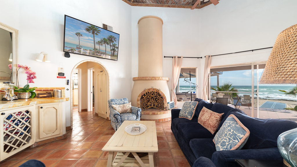 Ocean front Home, Playa Sin Fin