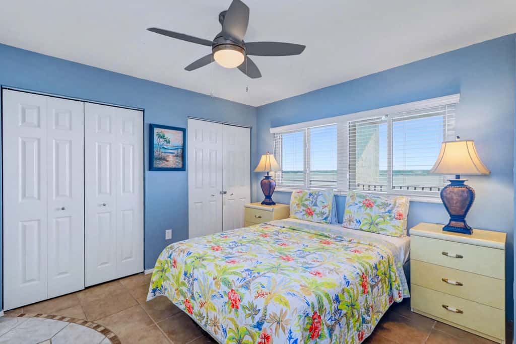 Waterfront Resort Gulf View | Pool & Beach Access