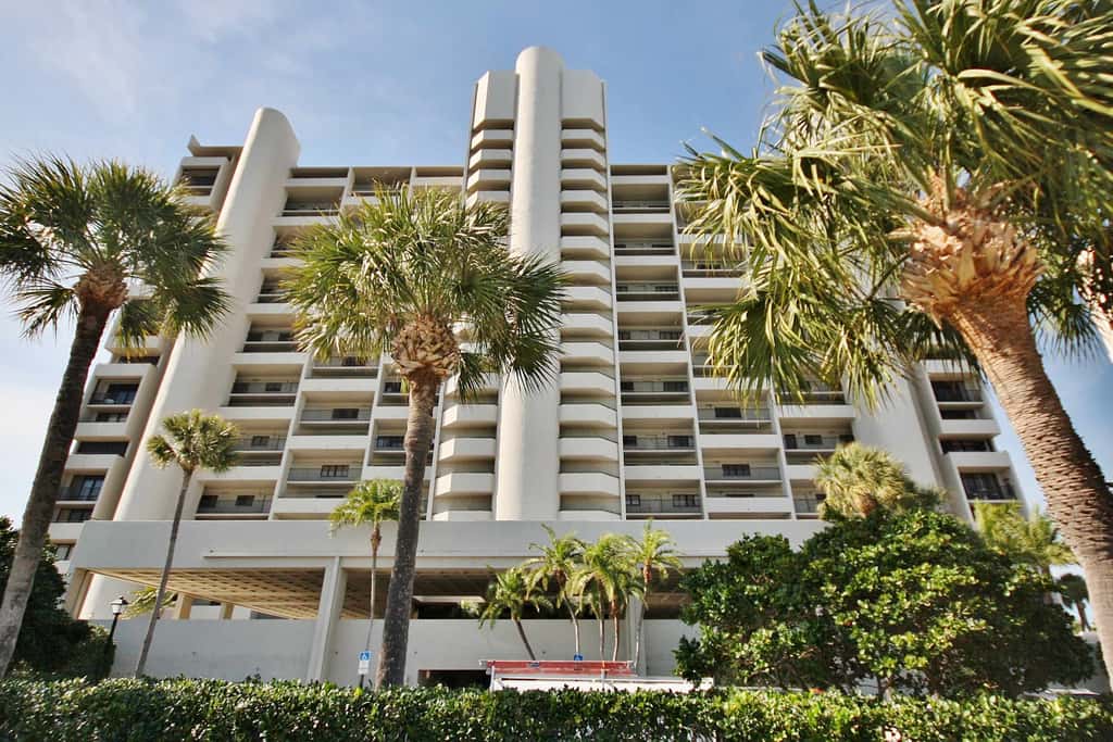 Waterfront Resort Gulf View | Pool & Beach Access