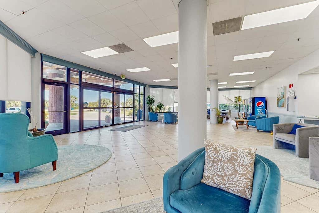 Waterfront getaway with beach view, shared pools & sports courts