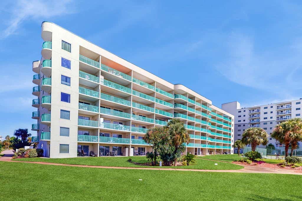 Waterfront getaway with beach view, shared pools & sports courts