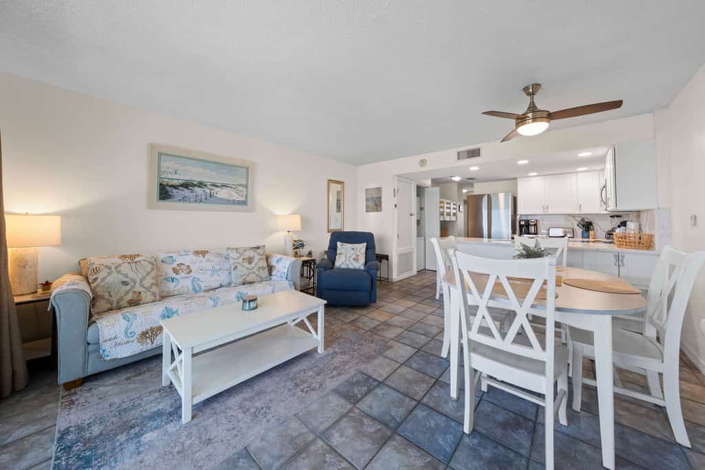 Plantation Palms 6408