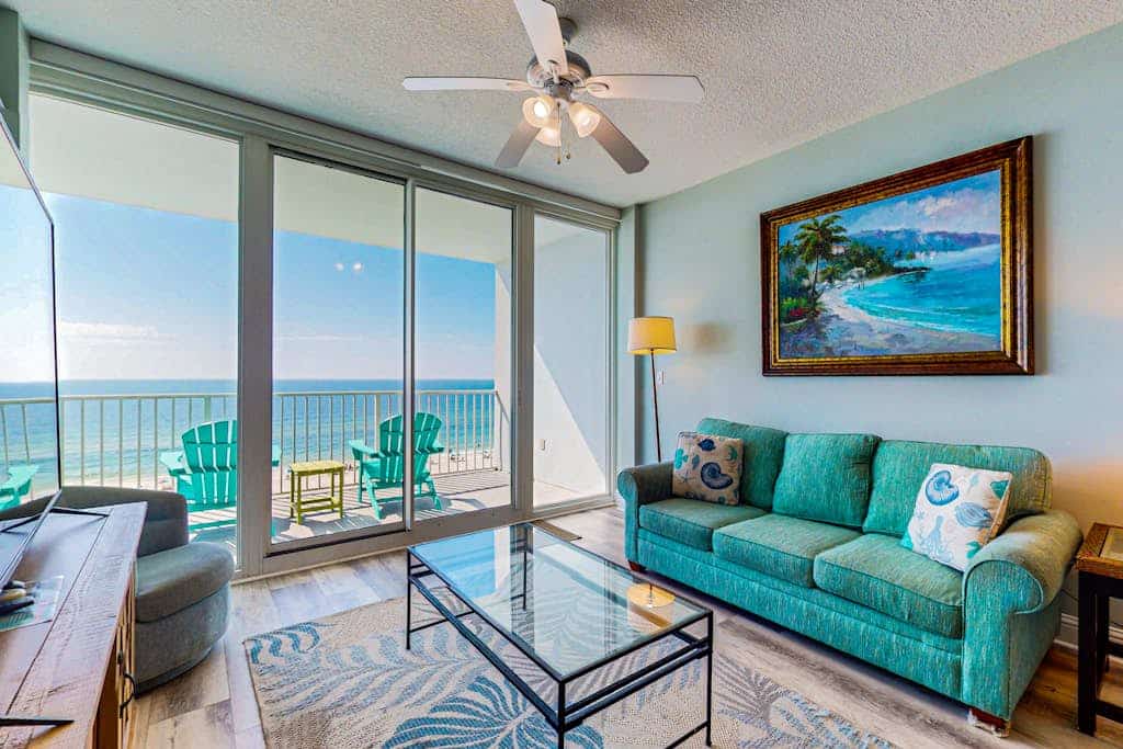 Lighthouse 611