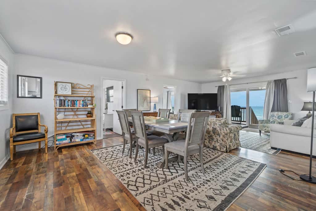 Oceanfront Oasis- Beachfront Home with Spacious Waterfront Deck and Pet Friendly