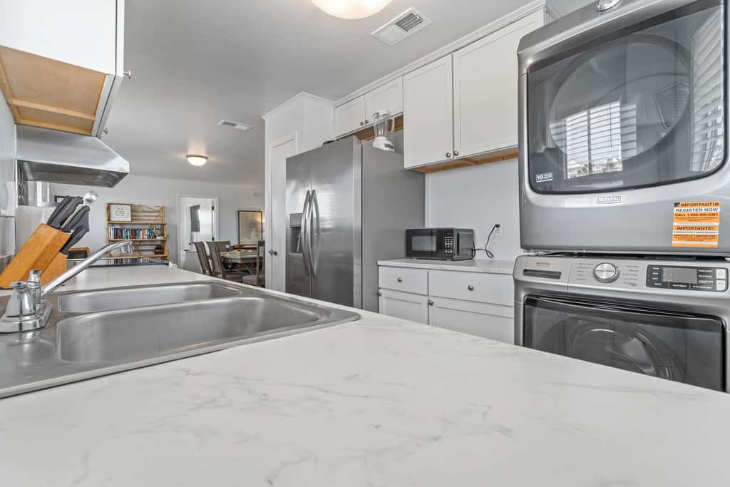 Oceanfront Oasis- Beachfront Home with Spacious Waterfront Deck and Pet Friendly