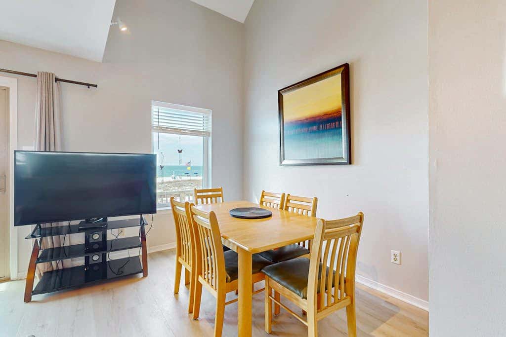Multi-Level, Beachfront Condo w/ Gulf Views, Deck, WiFi, AC & Shared Pool