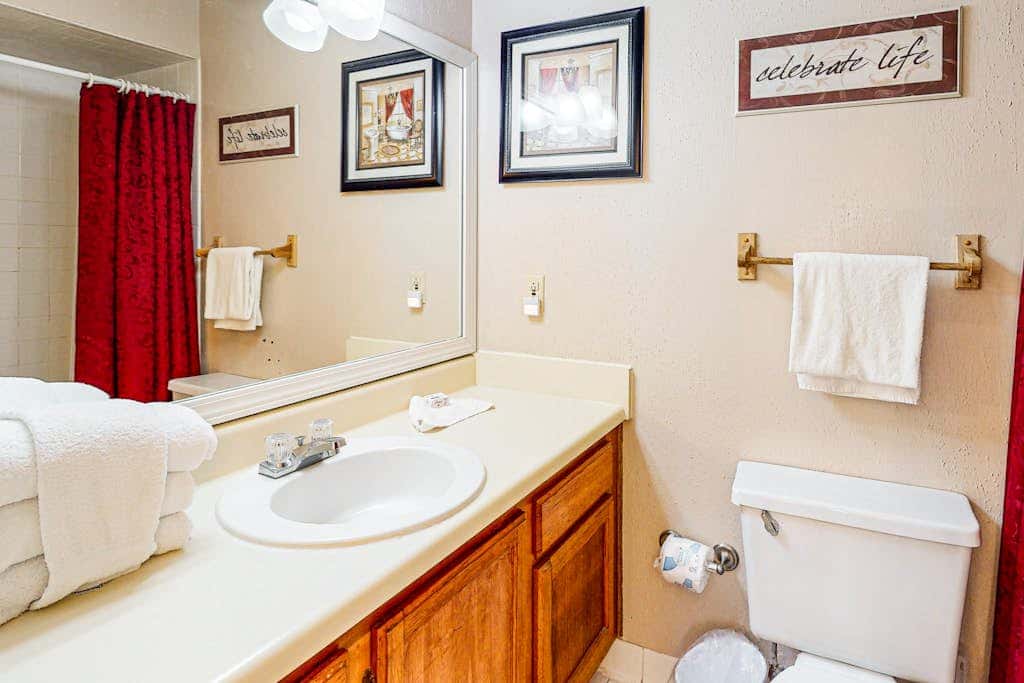Lagoon-front Condo with Shared Pool, Pier, and Beach Access