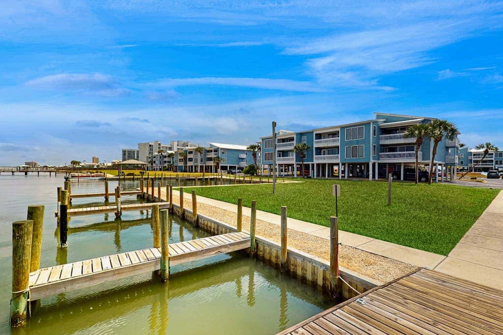 Lagoon-front Condo with Shared Pool, Pier, and Beach Access