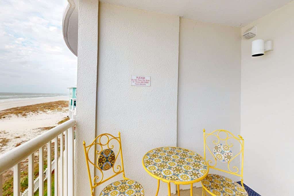 Royal Palms 303