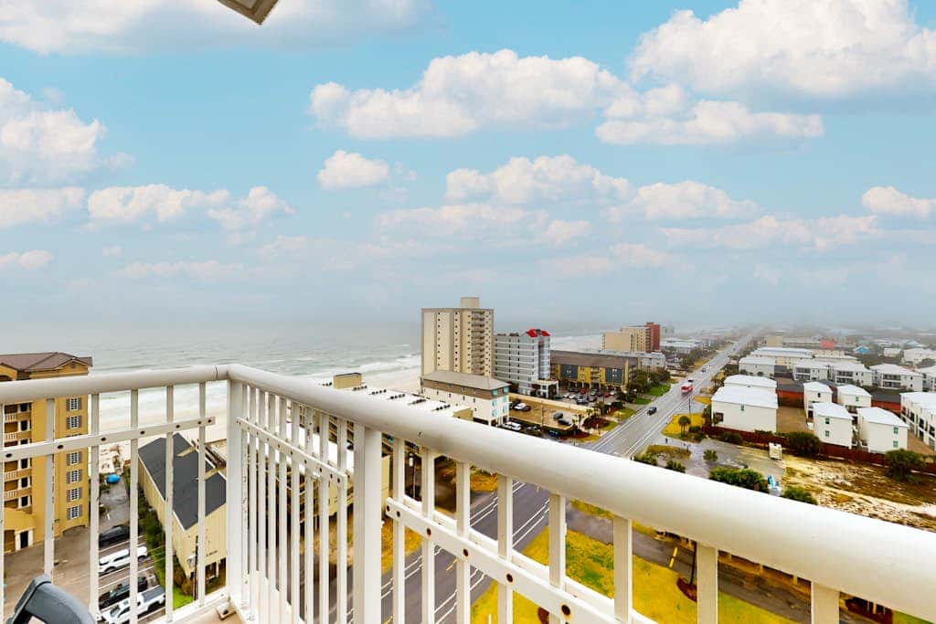 Gorgeous Gulf view condo with indoor,outdoor pools, hot tubs, gym, & balconies